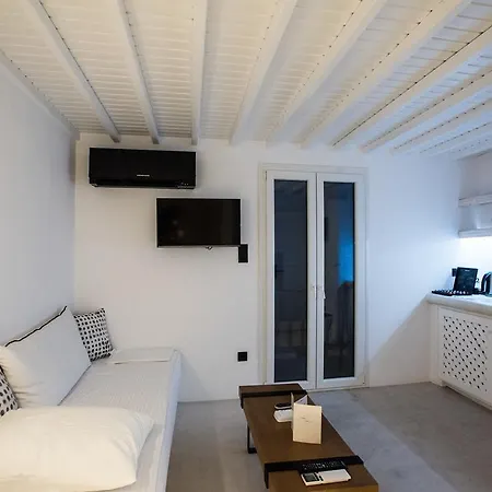 Cloe Mykonos High * Mykonos Town